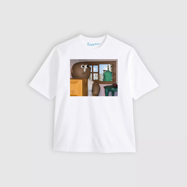 Pureeman & Lamp’s white short-sleeve shirt